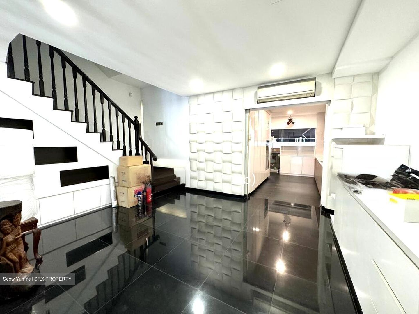 Goldleaf Gardens (D15), Terrace #428458281